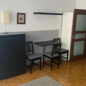 Flat Rent Apartamento