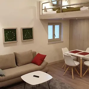 Old Buda Studio Apartman